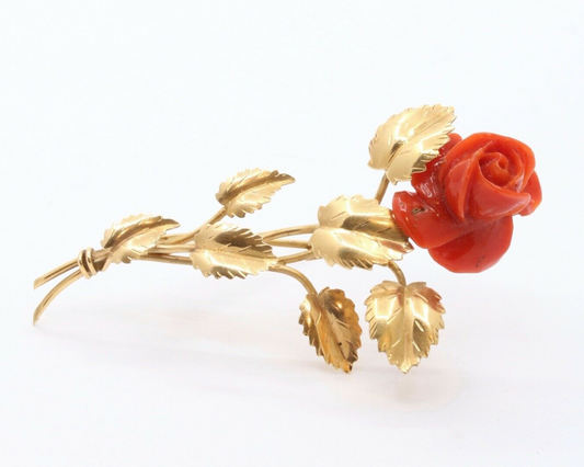 A Beautiful Vintage Rose Designed 18K Yellow Gold Carved Coral Brooch Pin